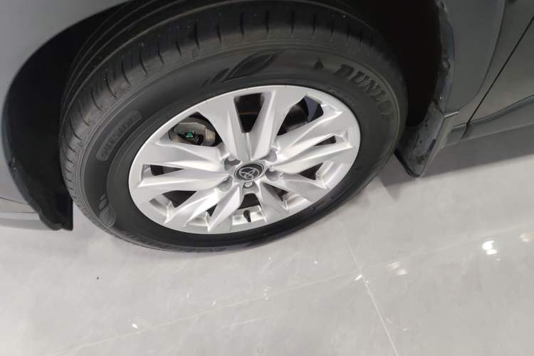 Used Toyota Corolla Cross 2024 2.0L Smart Electric Hybrid Dual-Engine Pioneer Edition