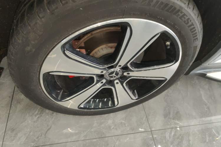 Used Mercedes-Benz GLC 2020 Facelifted GLC 300 L 4MATIC Luxury Edition