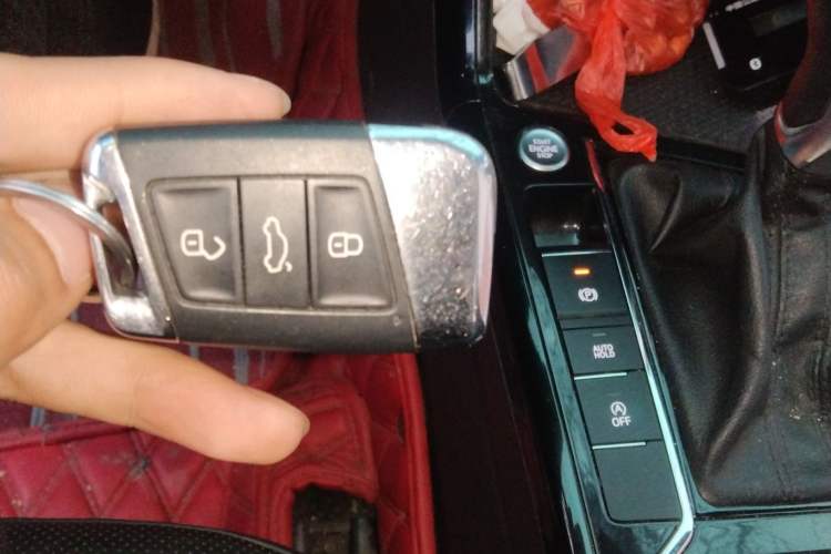 Used Volkswagen Passat 2019 330TSI Luxury Edition China VI Standard