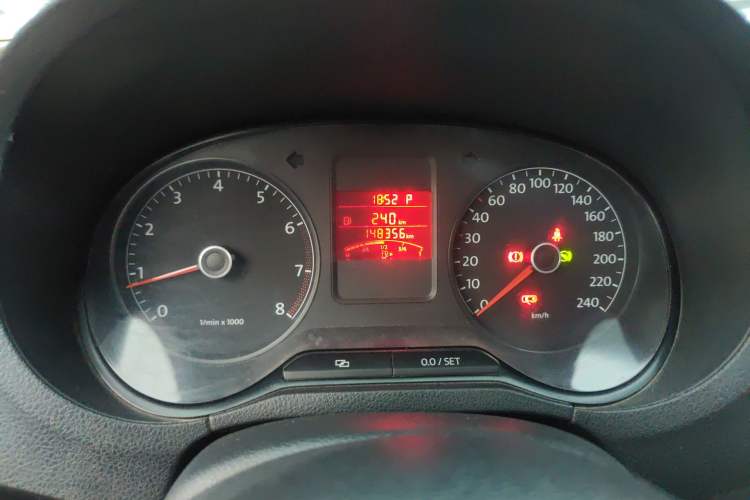 Used Volkswagen Polo 2011 1.4L Automatic ZhiCool Edition Instrument Cluster