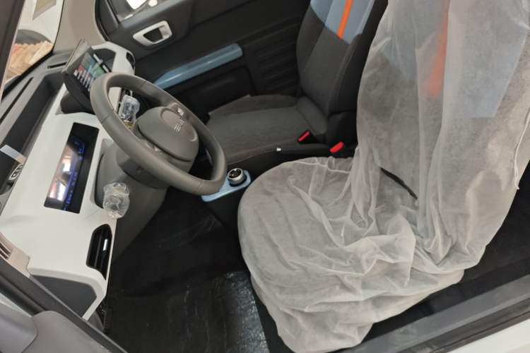 Used Geely Galaxy Panda 2024 Panda Mini 200km Endurance Bear