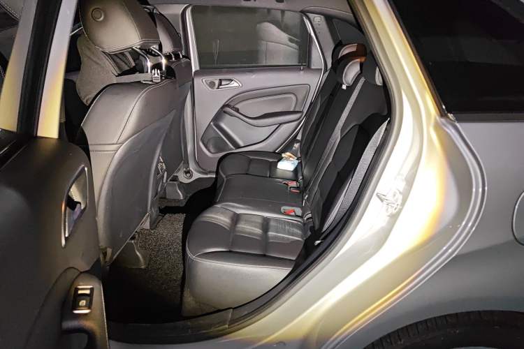 Used Mercedes-Benz B-Class 2017 B 200 Fashion Model