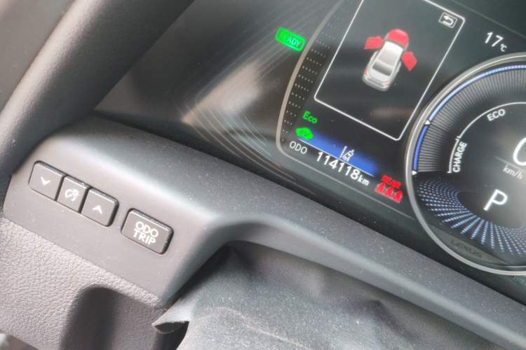 Used Lexus ES 2020 300h Premier Edition