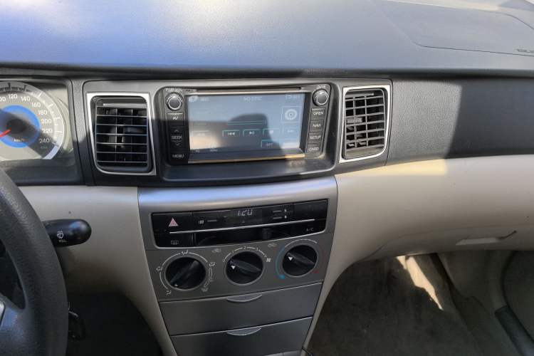 Used Toyota Corolla EX 2013 1.6L Manual Excellence Edition
