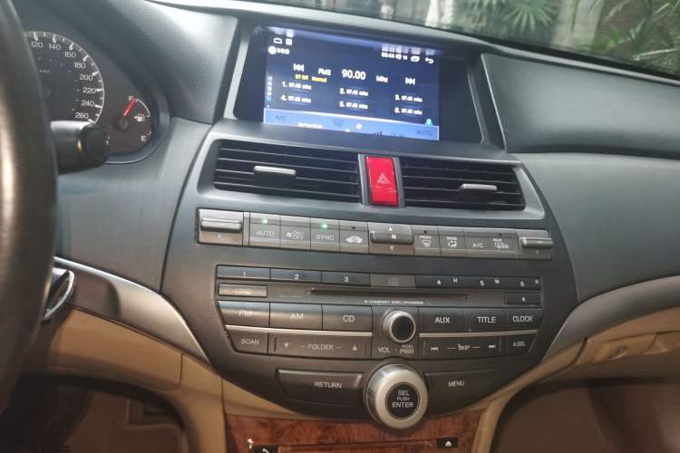 Used Honda Accord 2011 2.4L LX