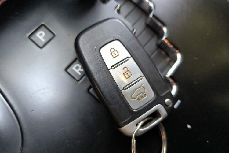 Used Hyundai ix35 2010 2.0L Automatic Two-Wheel Drive Elite Edition GLS