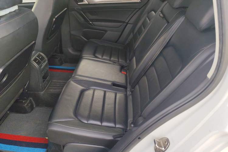 Used Volkswagen Golf Sportsvan 2016 230TSI Automatic Luxury Version Left Rear Seat