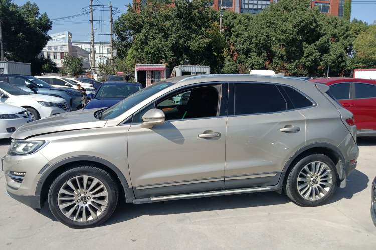 Used Lincoln MKC 2014 2.0T Four-Wheel Drive Luxury Edition
