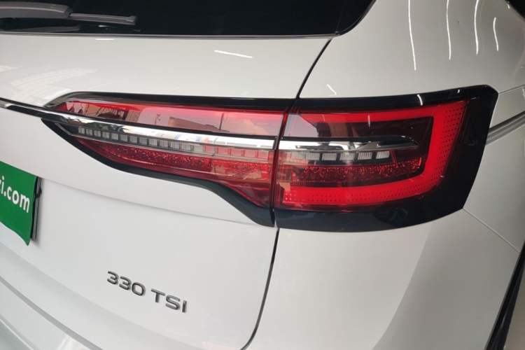 Used Volkswagen Viloran 2024 330TSI Luxury Edition Right Rear Taillight