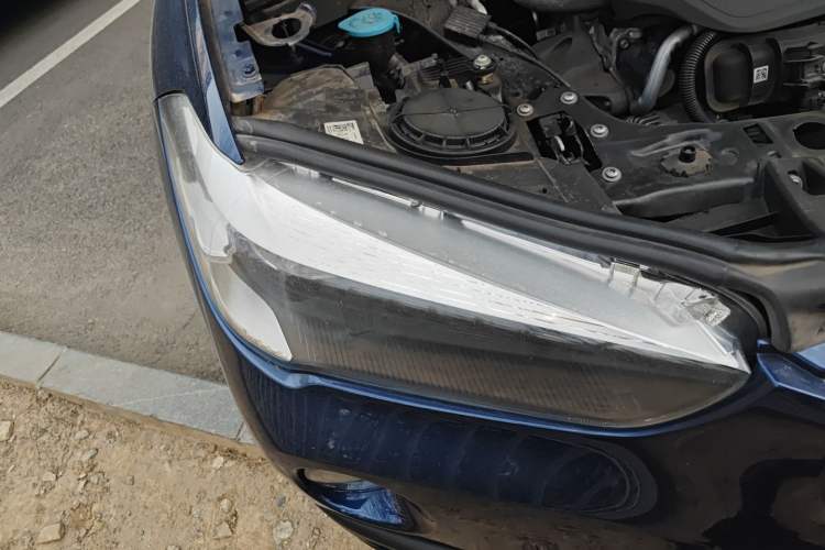 Used BMW X1 2016 sDrive18Li Fashion Model Right Front Headlight