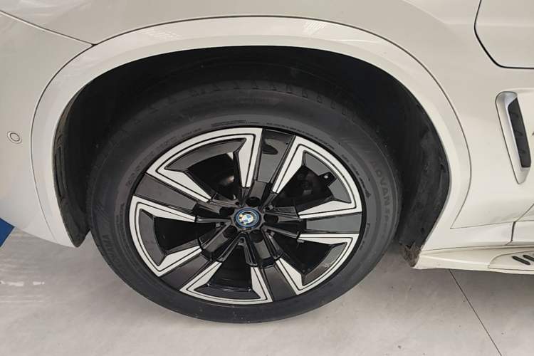 Used BMW iX3 2022 Leading Model
