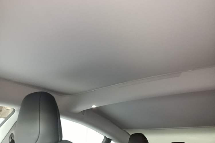Used Tesla Model 3 2025 Model Long-Range Rear-Wheel-Drive Version
