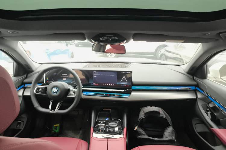 Used BMW i5 2025 eDrive 35L M Sport Package