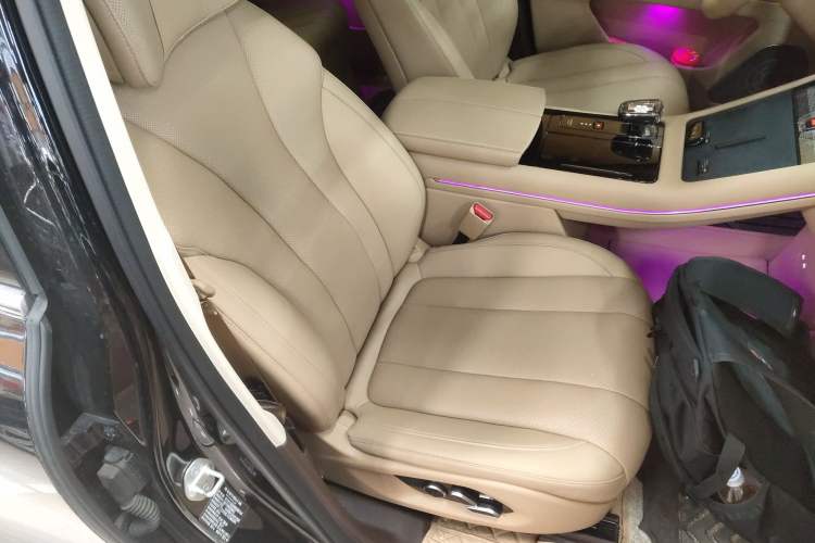 Used Hima AITO M7 2024 1.5T Intelligent Driving 4WD Max Edition 5 Seats