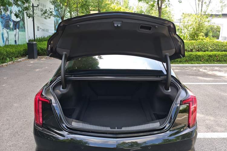 Used Cadillac CT5 2021 28T Luxury Model