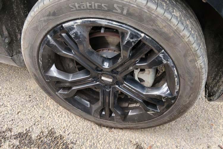 Used Wey VV7 2017 2.0T Flagship Model Right Front Wheel Hub