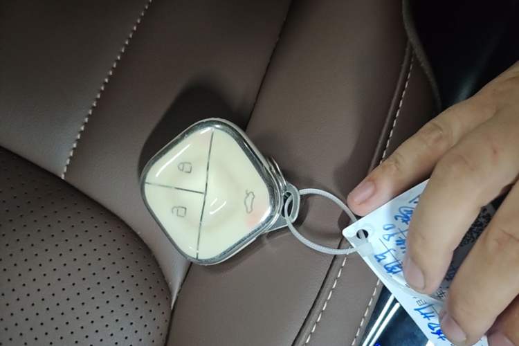 Used Wuling Bingo 2023 333 km Lingxi Connected+ Version