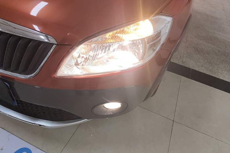 Used Skoda Fabia 2012 1.6L Scout
