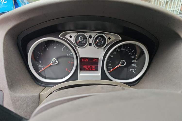 Used Ford Focus 2009 Hatchback 1.8L Automatic Fashion Edition