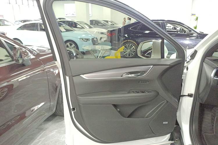 Used Cadillac XT6 2020 28T 7-Seater Four-Wheel Drive Luxury Version
