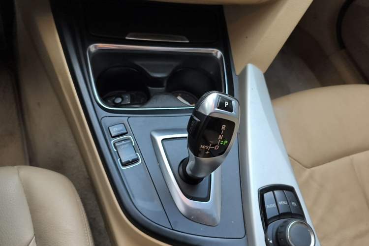 Used BMW 3 Series 2014 320i Sport Edition
