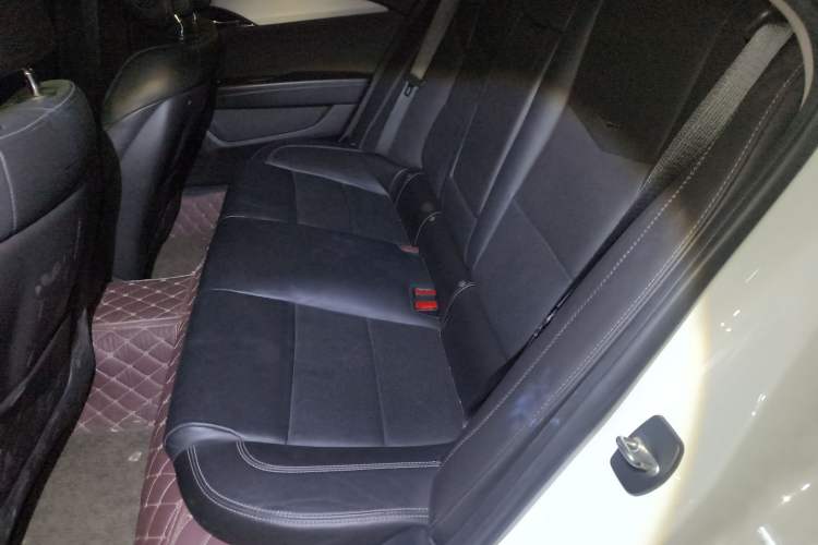 Used Cadillac ATS-L 2017 28T Fashion Edition Left Rear Seat