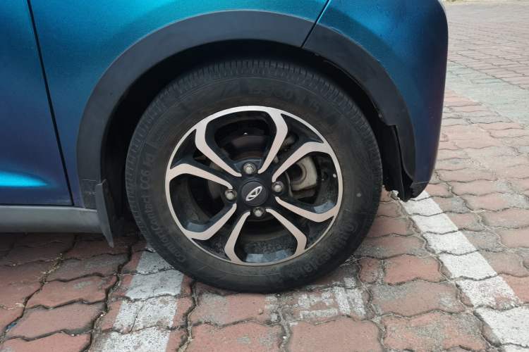 Used Chery Little Ant 2019 4-Seater Smart Edition 30.6 kWh Right Front Wheel Hub