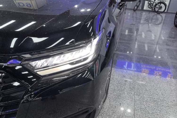 Used Honda Elysion 2022 2.0L eHEV Luxury Edition