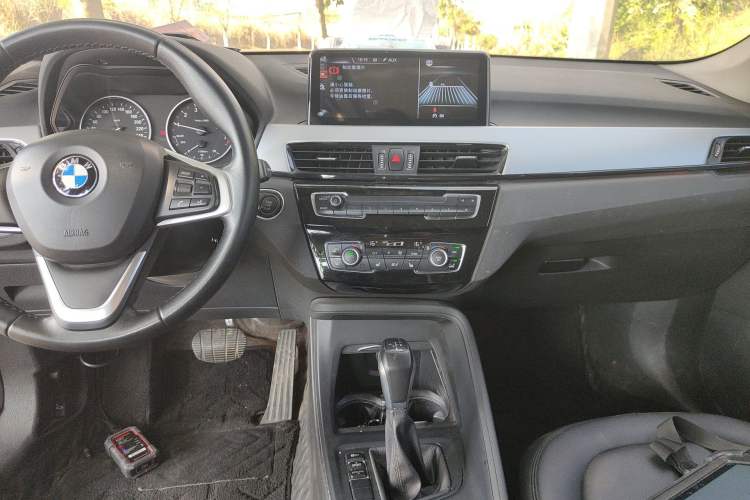 Used BMW X1 2016 sDrive18Li Fashion Model Audio And AC Panel