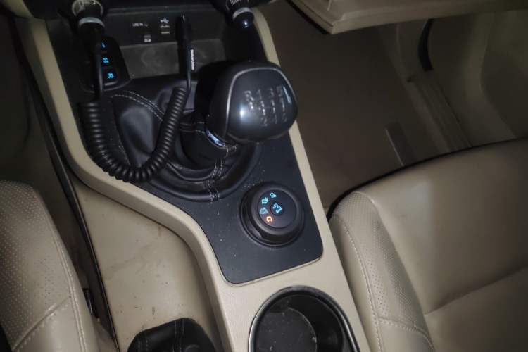 Used Ford Everest 2016 2.2T Diesel Manual 4x4 Luxury Edition
