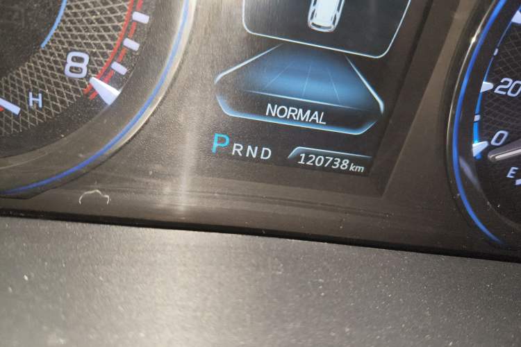 Used CHANGAN CS95 2017 2.0T Four-Wheel Drive SmartDrive Edition