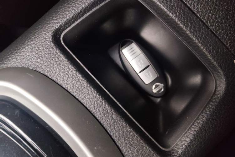 Used Nissan Tiida 2020 1.6L CVT Smart Drive Edition Interior 1