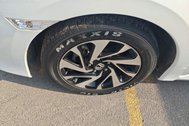 Used Honda Civic 2016 220TURBO Manual Luxury Edition
