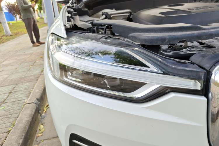 Used Volvo XC60 2020 T5 4x4 Smart Luxury Edition
