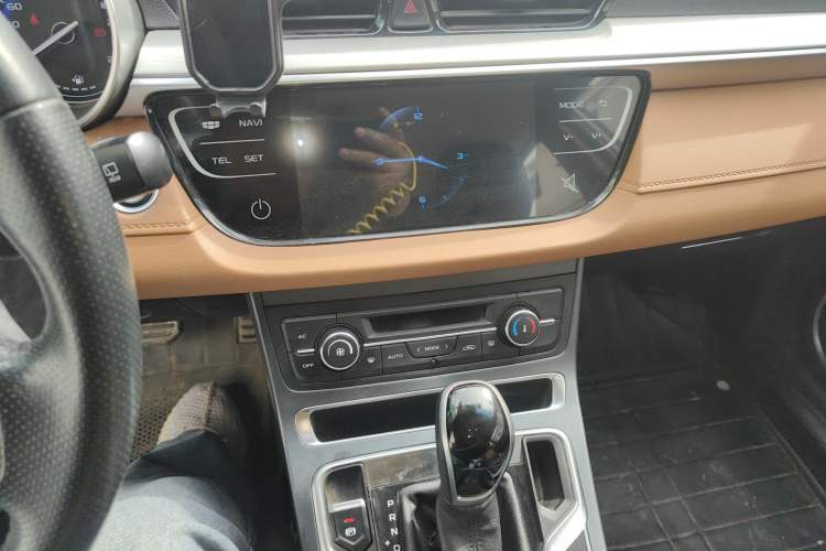 Used Geely Auto Vision S1 2018 1.4T CVT Fengchi Model