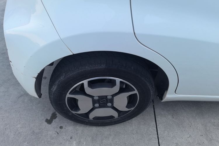 Used SOL E10X 2021 302 km Range Luxury Version 31.4 kWh Right Rear Wheel Hub