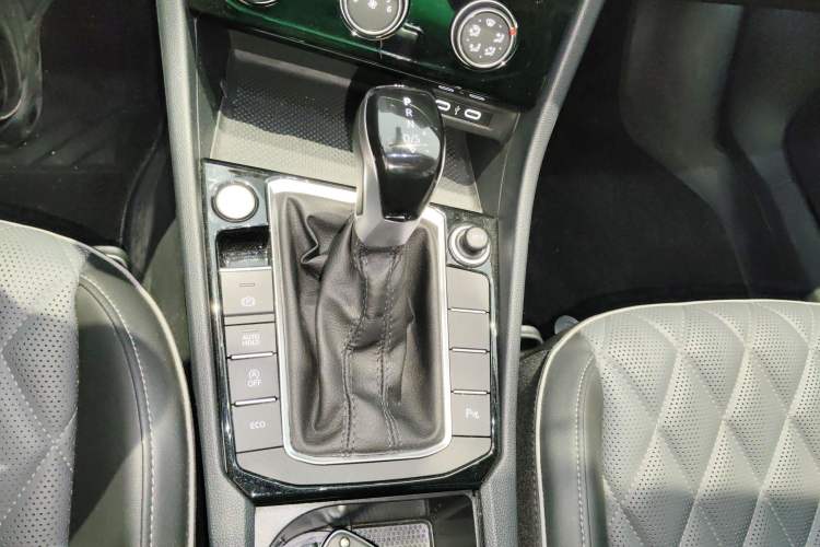 Used Volkswagen Sagitar 2024 300TSI DSG Excellence Edition
