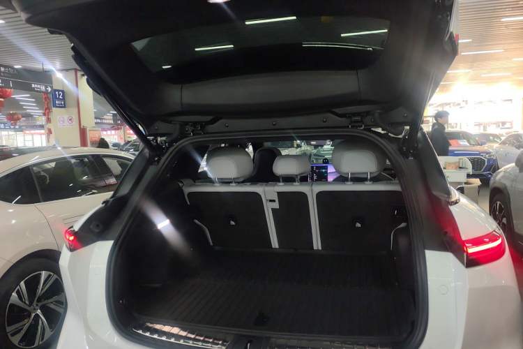 Used Nio ES6 2025 75 kWh
