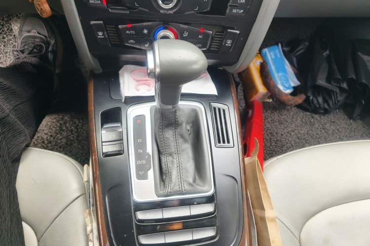 Used Audi A4L 2013 35 TFSI Automatic Comfort Model
