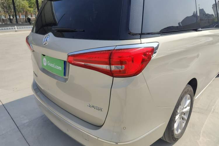 Used Buick GL8 2017 ES 28T Premium Version China V Standard Right Rear Taillight