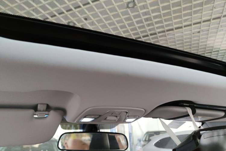 Used Geely Auto Vision X3 2021 PRO 1.5L CVT Deluxe Model
