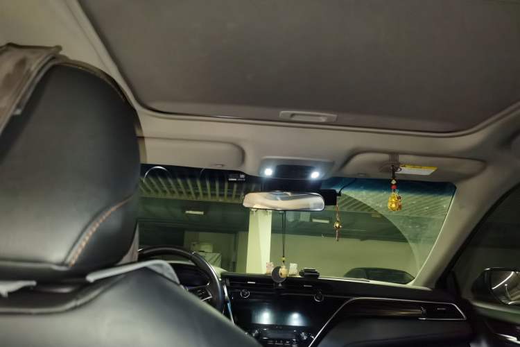 Used Toyota Camry 2019 Revised Version 2.0G Luxury Edition