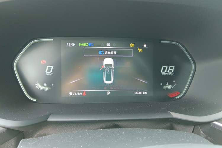 Used MG 5 2022 180 DVVT CVT Youth Luxury Edition
