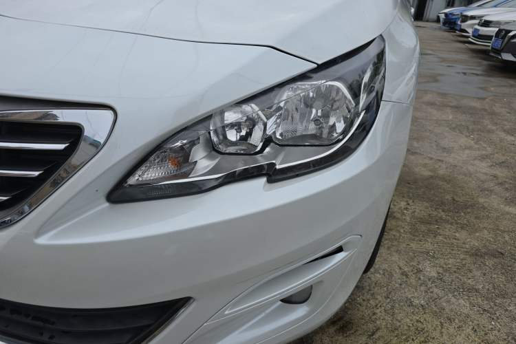 Used Peugeot 408 2018 350THP Automatic Luxury Edition Left Front Headlight