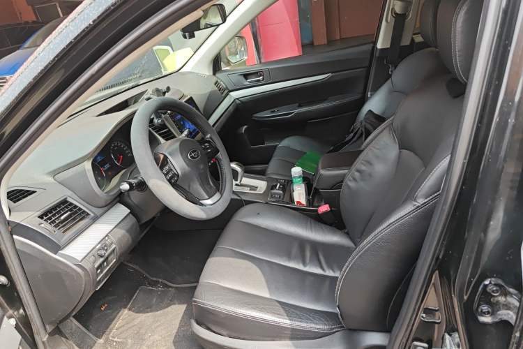 Used Subaru Outback 2014 2.5i Yashang Sport Edition
