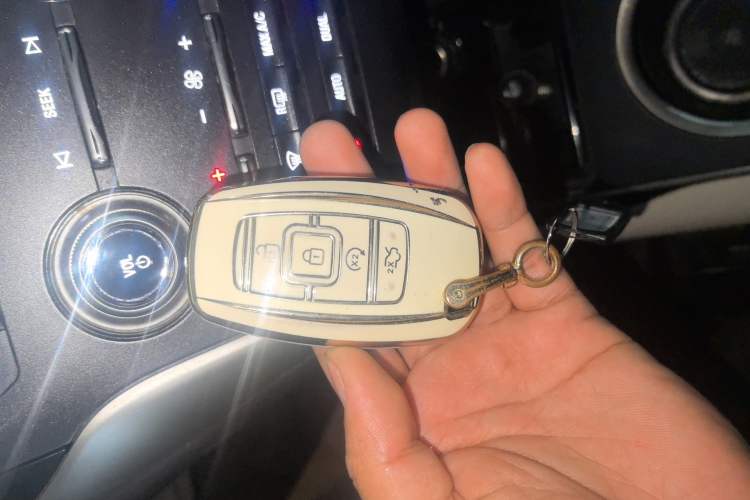 Used Lincoln MKC 2017 2.0T Four-Wheel Drive Zunya Edition