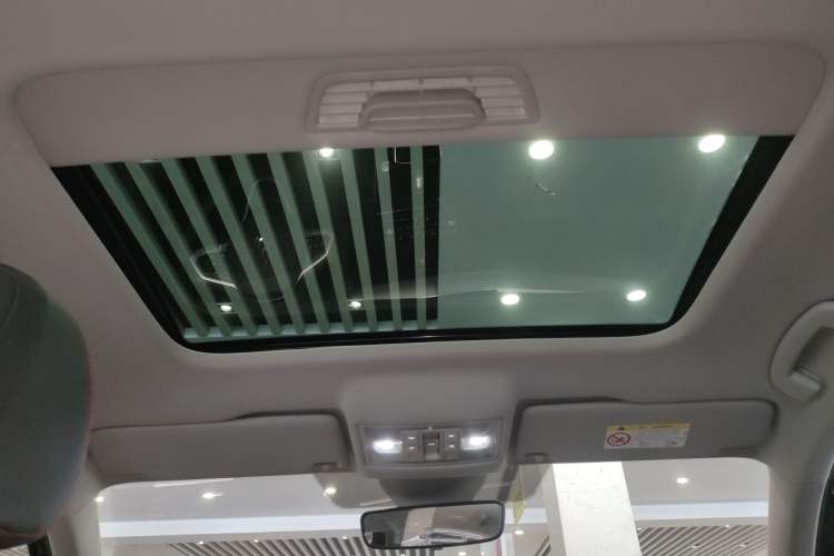 Used Volkswagen Lavida 2024 300TSI DSG Starry Sky Leading Edition Headliner