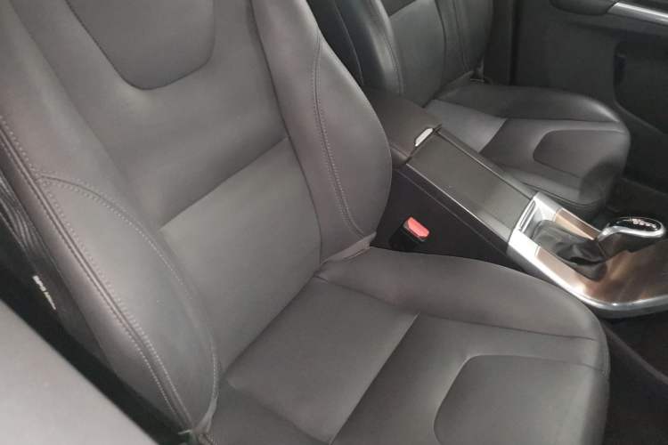 Used Volvo XC60 2017 T5 Smart Upgrade Edition