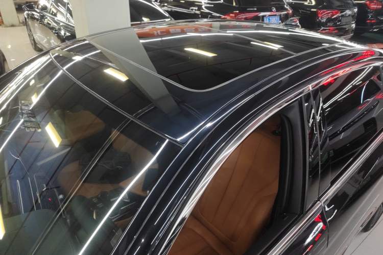 Used BMW 5 Series 2019 530Li Leading Model M Sport Package