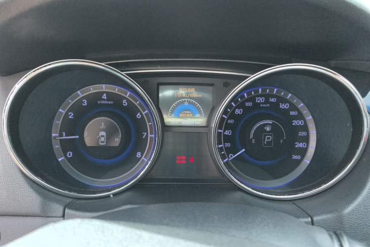 Used Hyundai Sonata 2015 Classic 2.4L Automatic Leading Edition China IV Standard